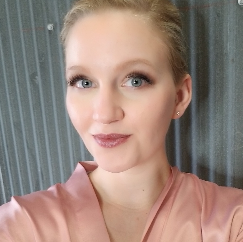 Meet your Posher, Nadeen